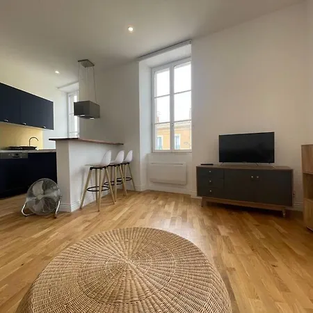 L'appt De Doris & Greg - Vue Cite Medievale - 55m2 Apartment